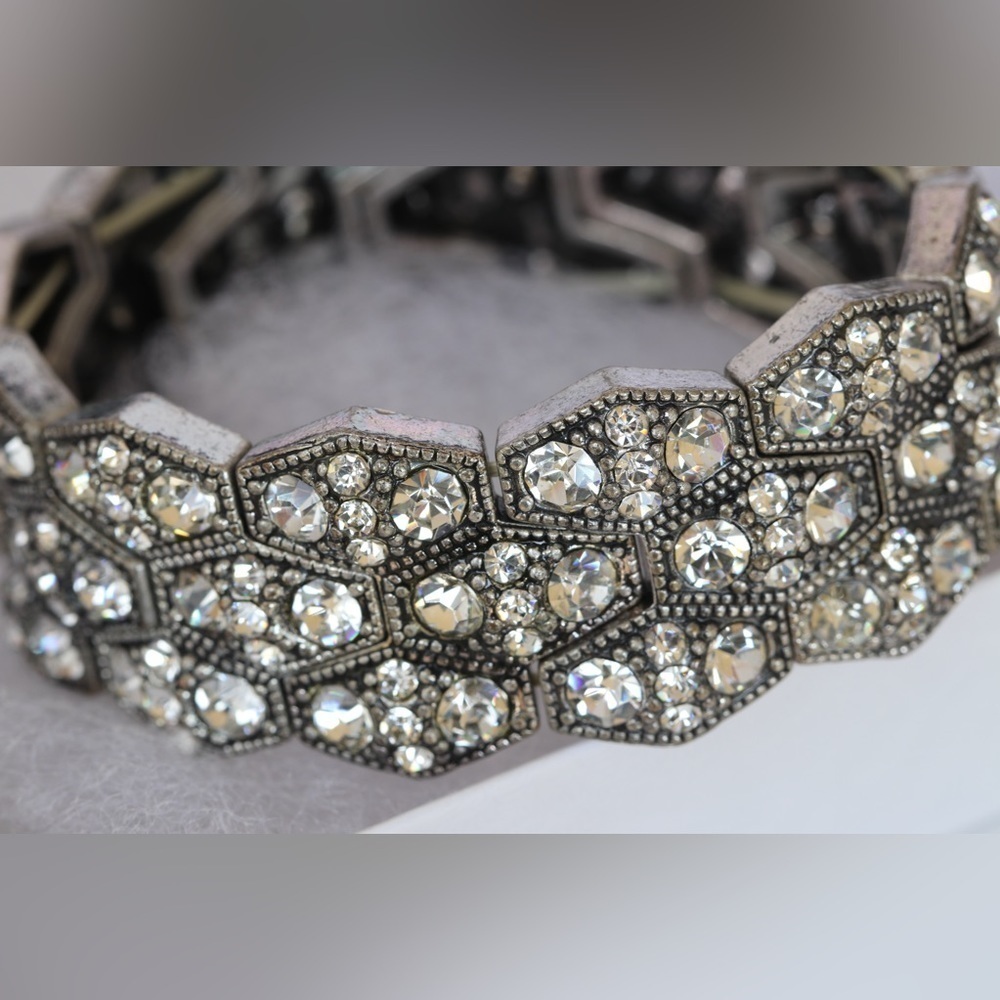 Vintage Rhinestone Hexagon Stretch Bracelet – Handmade Statement Jewelry - Picture 6 of 9